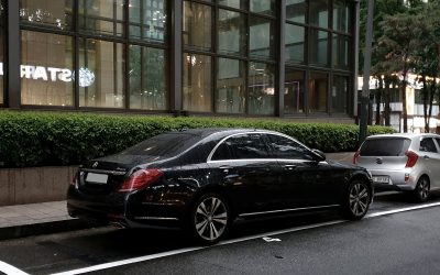 Service de voiture d'affaires Mercedes Benz