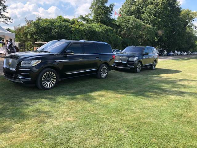 Black Lincoln Navigator