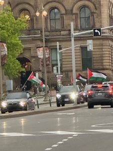 A lively street view near Fairmont in Ottawa, captured by an MtlPrimeLimos chauffeur, showcasing the city’s hustle and bustle